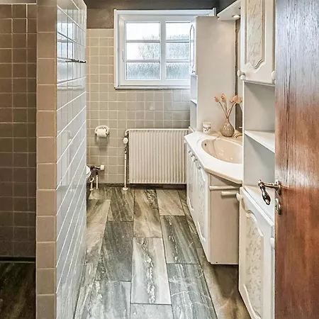 4 Bedroom Amazing In Nyaraló