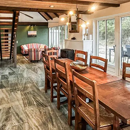 4 Bedroom Amazing In *