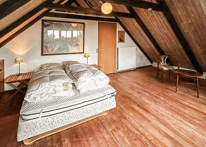 4 Bedroom Amazing In *