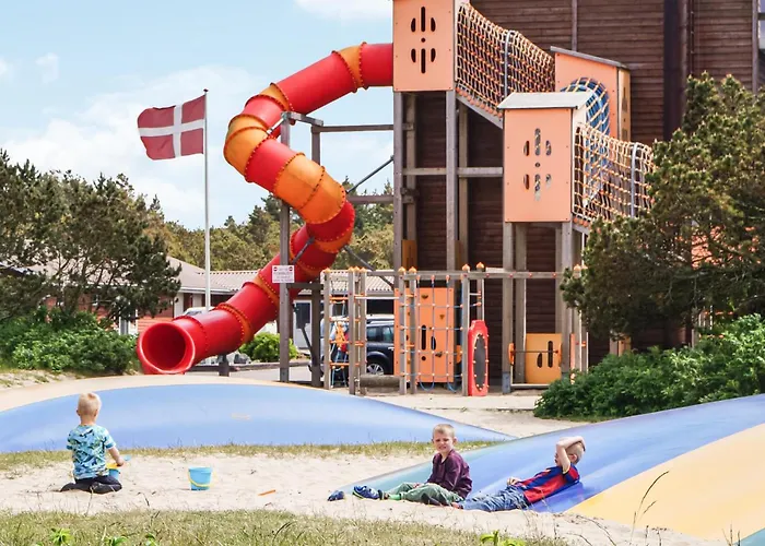 4 Bedroom Amazing In *